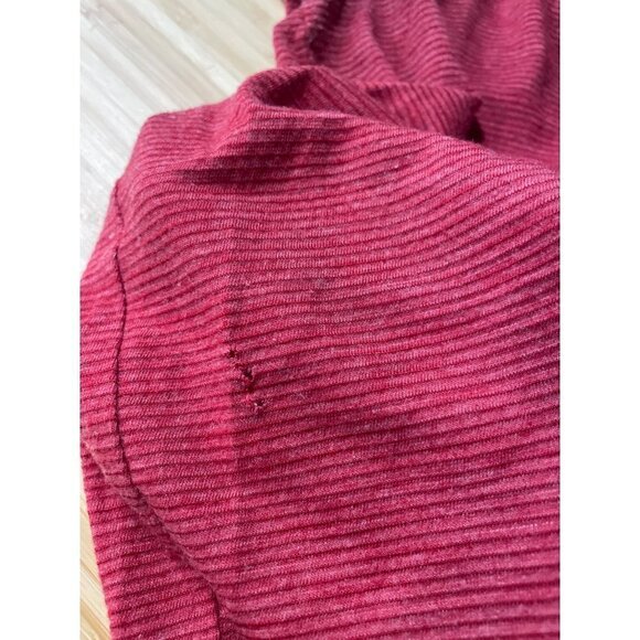 Travis Mathew Trumbull V-neck T-shirt Heather Red Mens Size Large - Picture 6 of 8